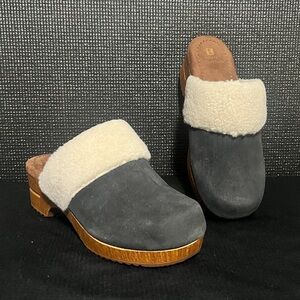 White Mountain Navy Blue Suede Mules with Cream Lining